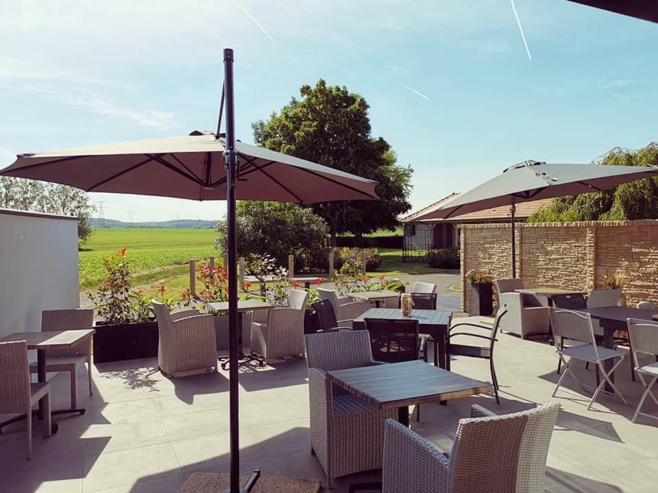 Auberge Saint-Jean Villequier-Aumont المظهر الخارجي الصورة